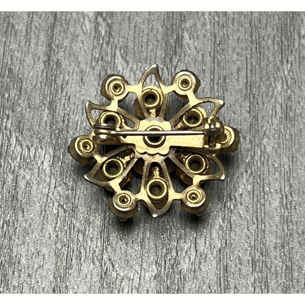 Vintage Gold Tone Rhinestone Brooch Pin Multicolor Floral Art Deco Style Cluster